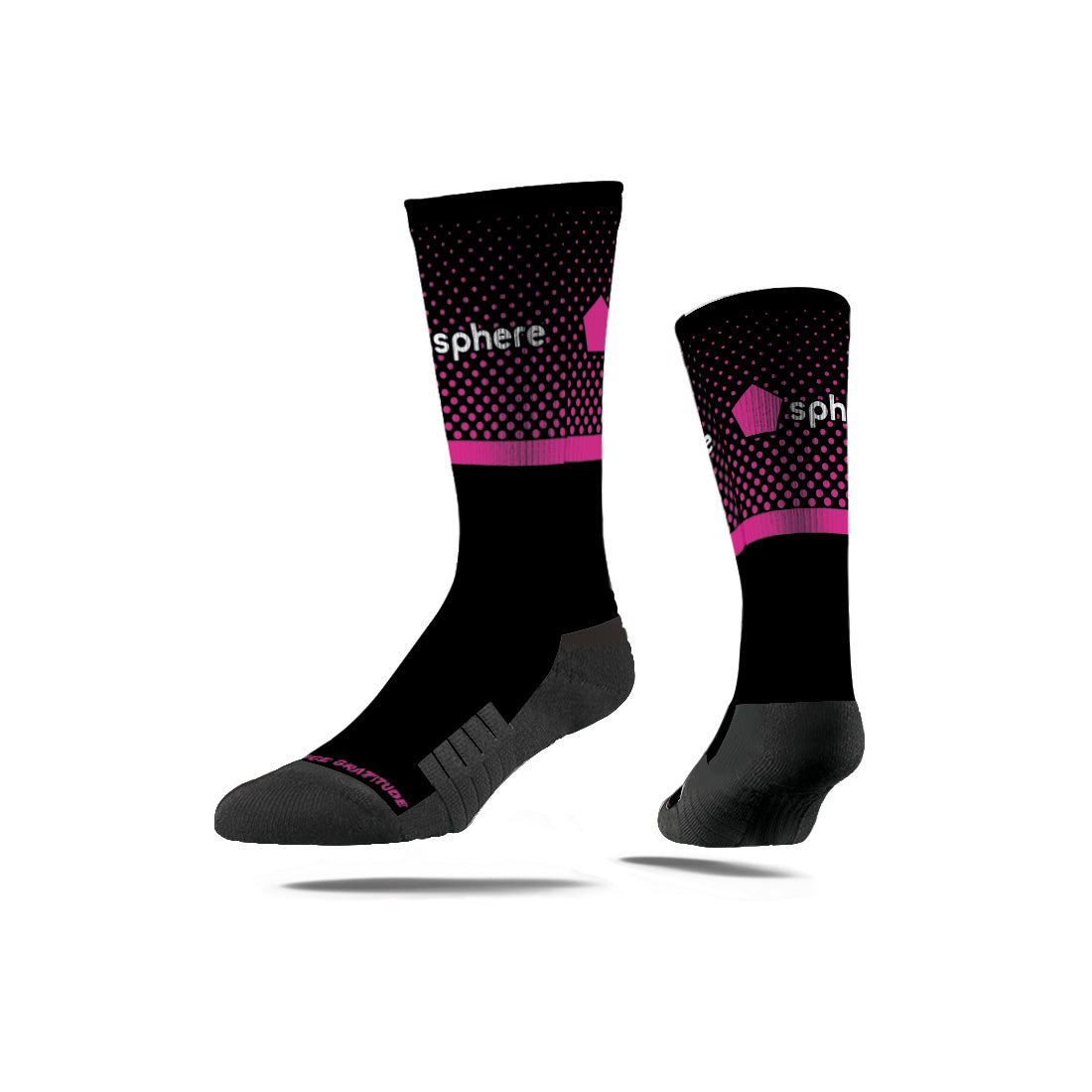 step up your game with our all‑black sphere™ sock, crafted by strideline for a sleek, professional look. designed for players who want to perform at their best on and off the field, it’s the perfect pick for any lineup — style, comfort, and performance in every step.
